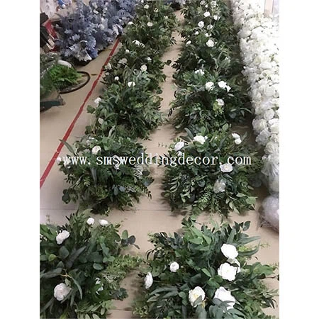 green and white floral centerpieces(001)