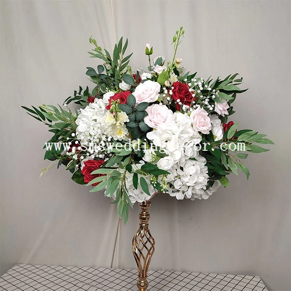 wedding centrepieces for round tables