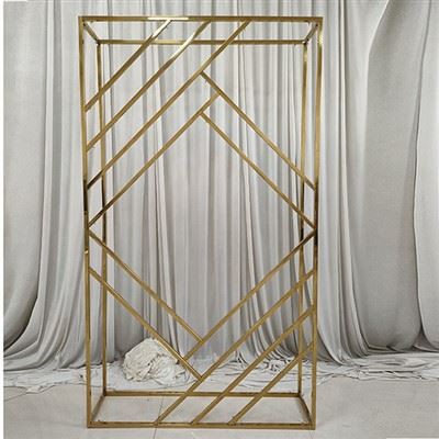 Metall to'rtburchaklar markaziy stend